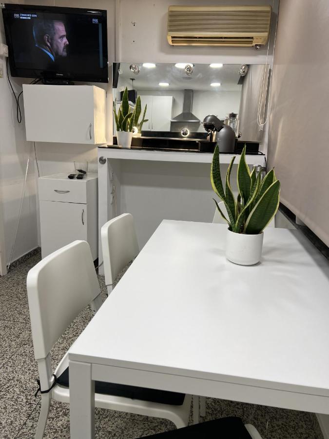 Modern Room With Indoor Shower Near The River - Quarto Moderno Com Duche Interior Proximo Da Ribeira Vila Nova de Gaia Esterno foto